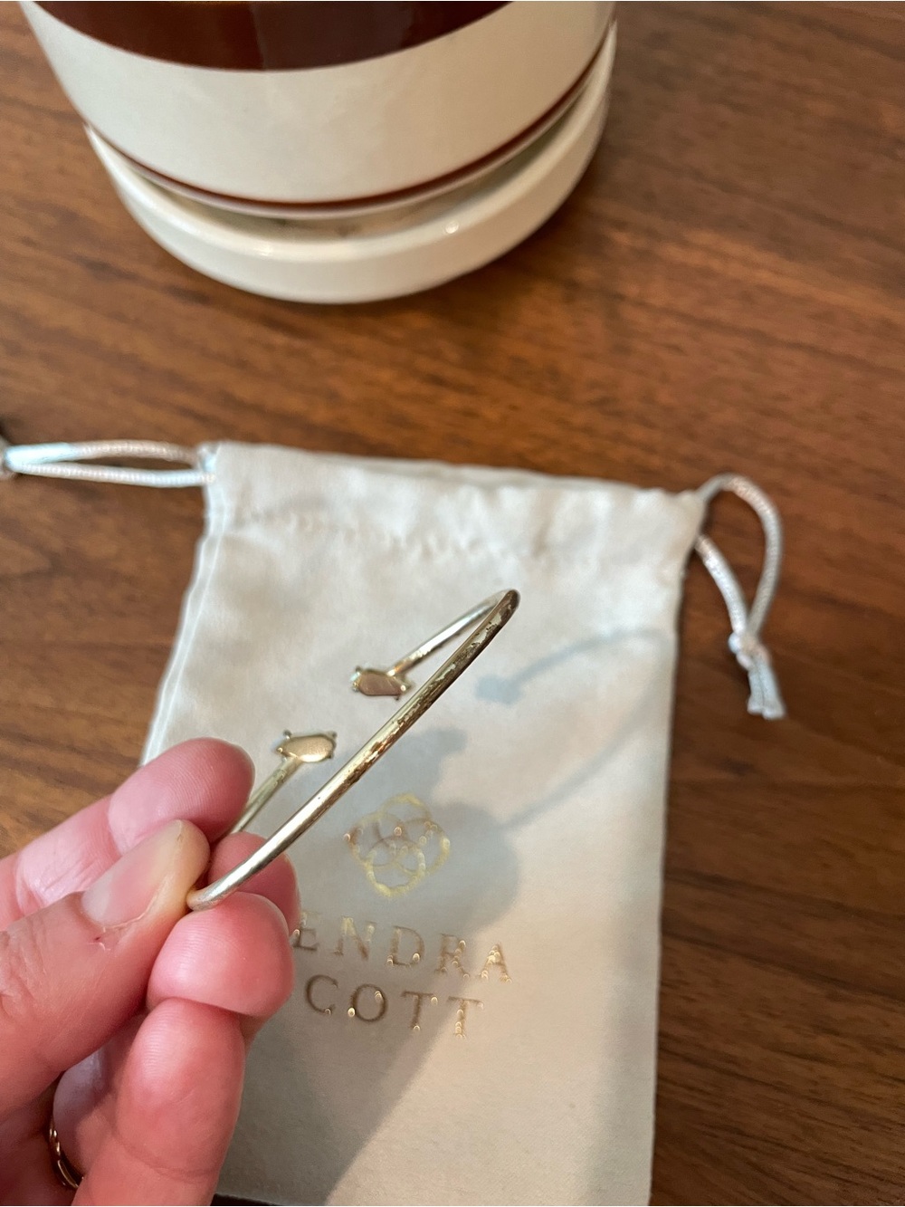 Kendra Scott White Opal Cuff Gold - Picture 3 of 3
